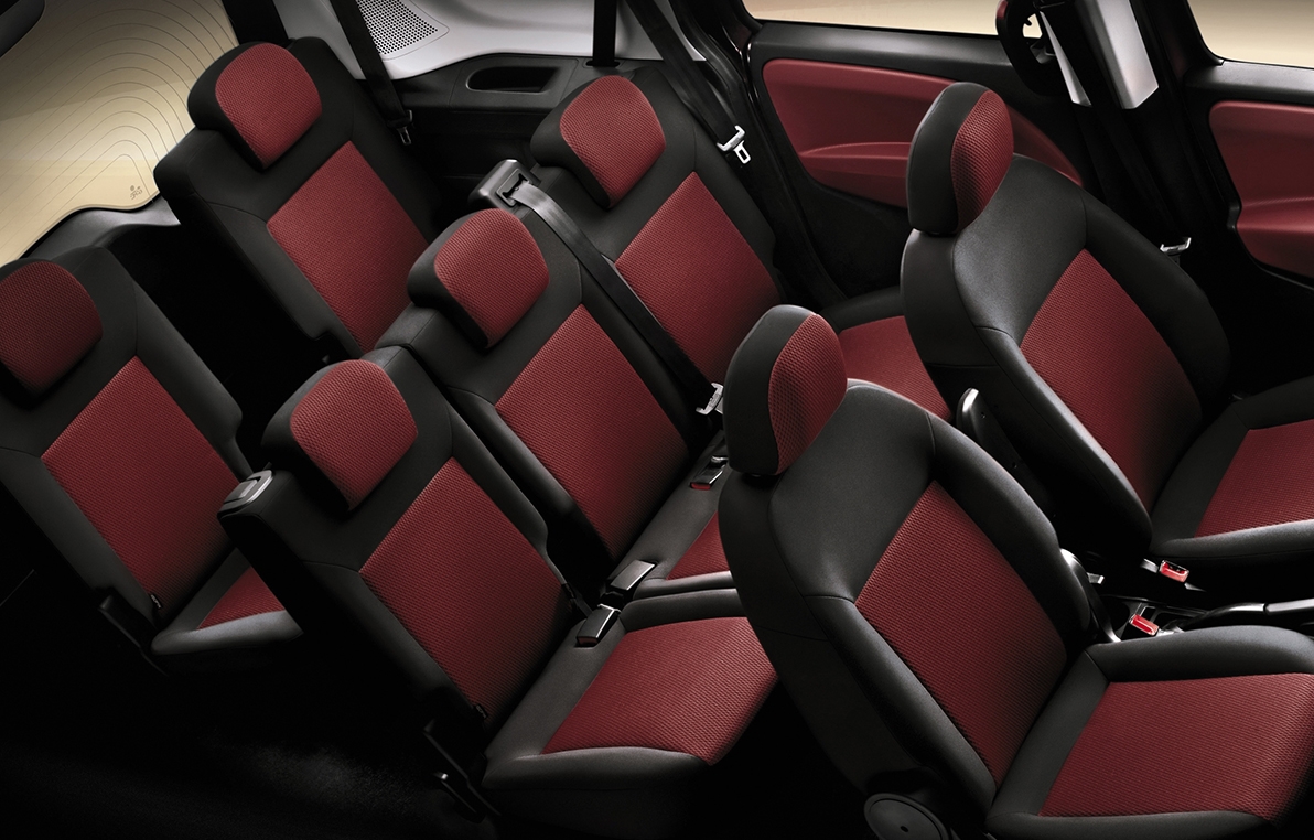 Fiat Doblo seats