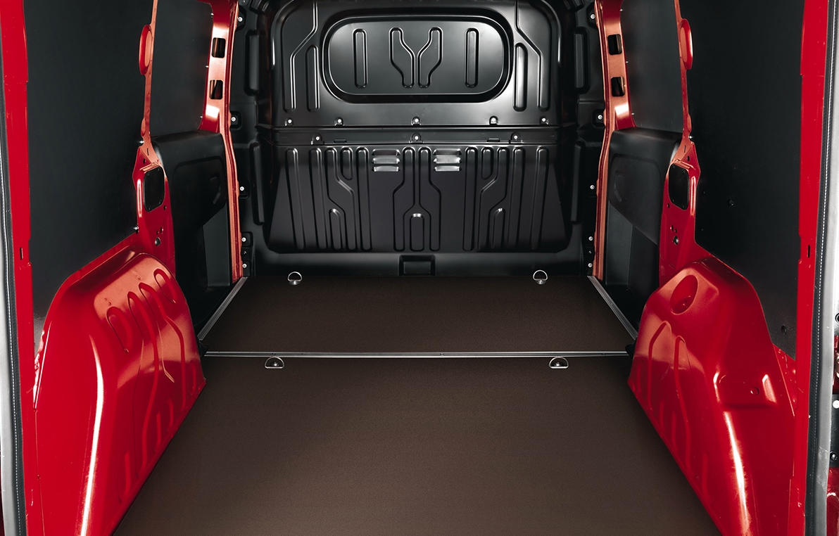 Fiat Doblo interior trunk 